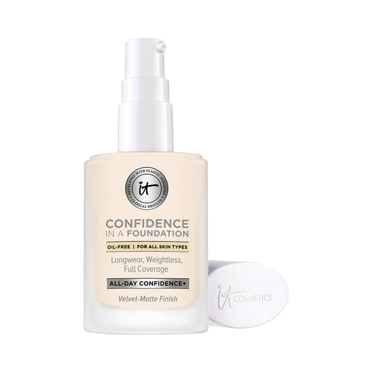 IT Cosmetics 100 Light Ivory Confidence in a Foundation