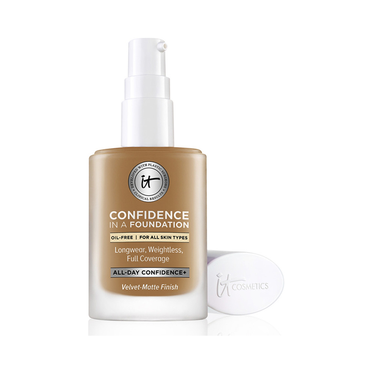 IT Cosmetics 410 Rich Confidence in a Foundation