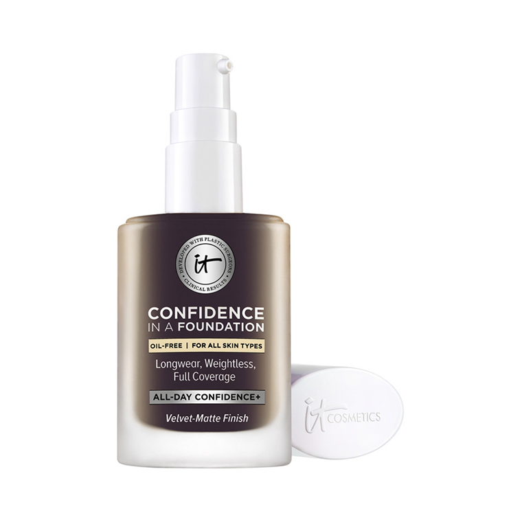 IT Cosmetics 545 Deep Espresso Confidence in a Foundation