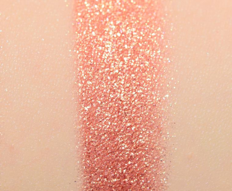 <p class="text-center">Kaja Sun-kissed Tan Bouncy Shimmer Eyeshadow</p>