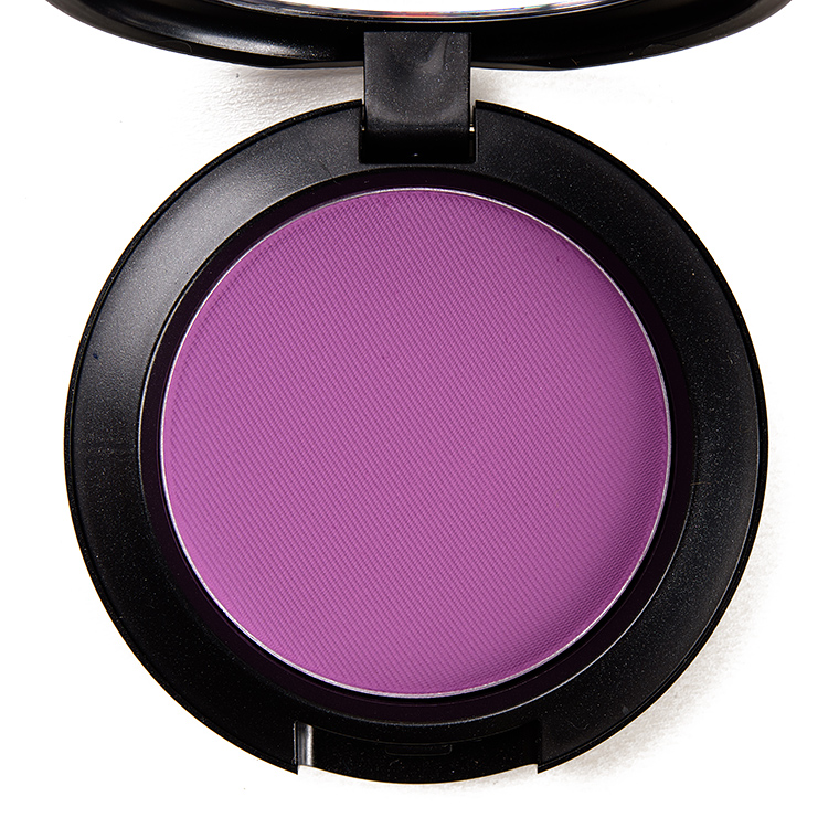 MAC Undercover Heroine Powder Blush