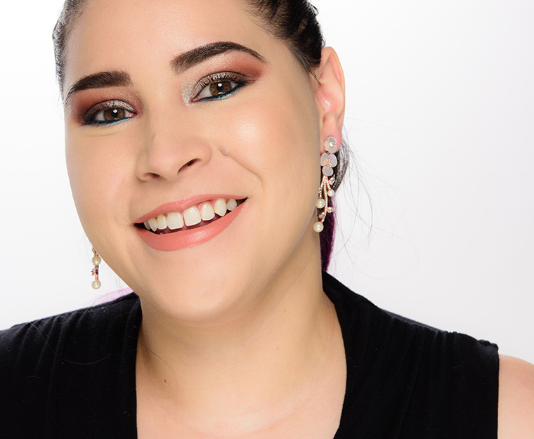 bareMinerals Free Endless Glow Highlighter