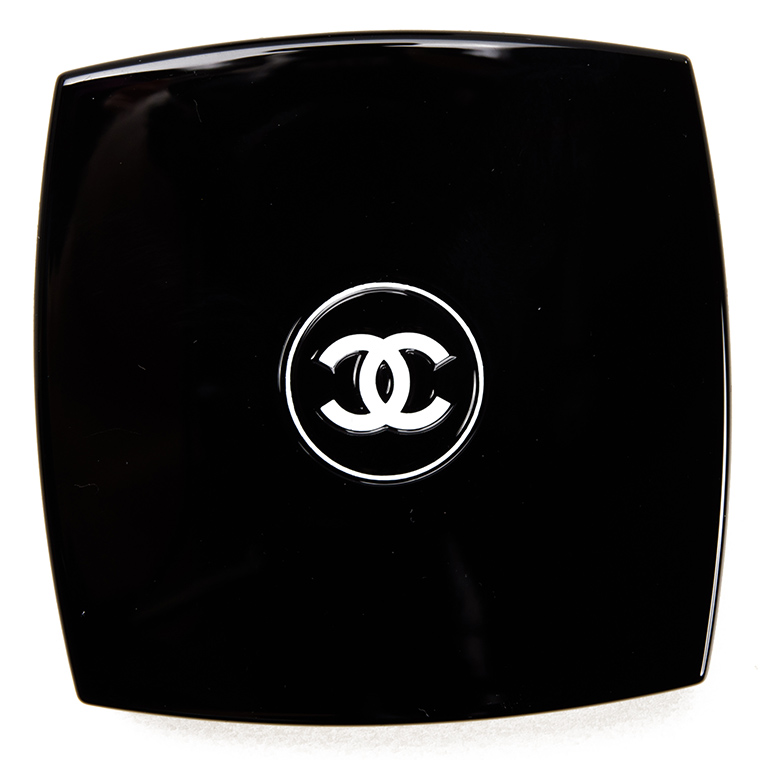 Chanel Blurry Blue (324) Les 4 Ombres Multi-Effect Quadra Eyeshadow