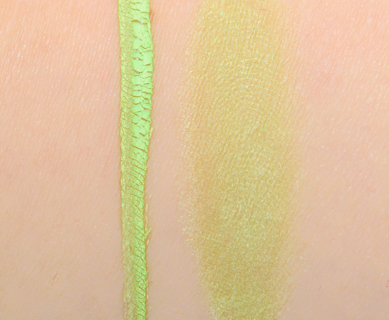 <p class="text-center">Fenty Beauty Lime Feva Vivid Liquid Eyeliner</p>