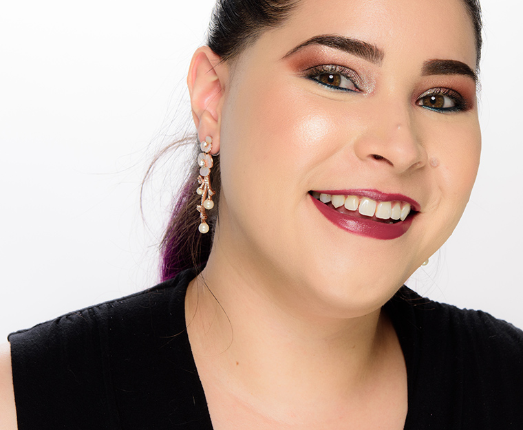 A Smoky, Plum & Teal Look | Look Details