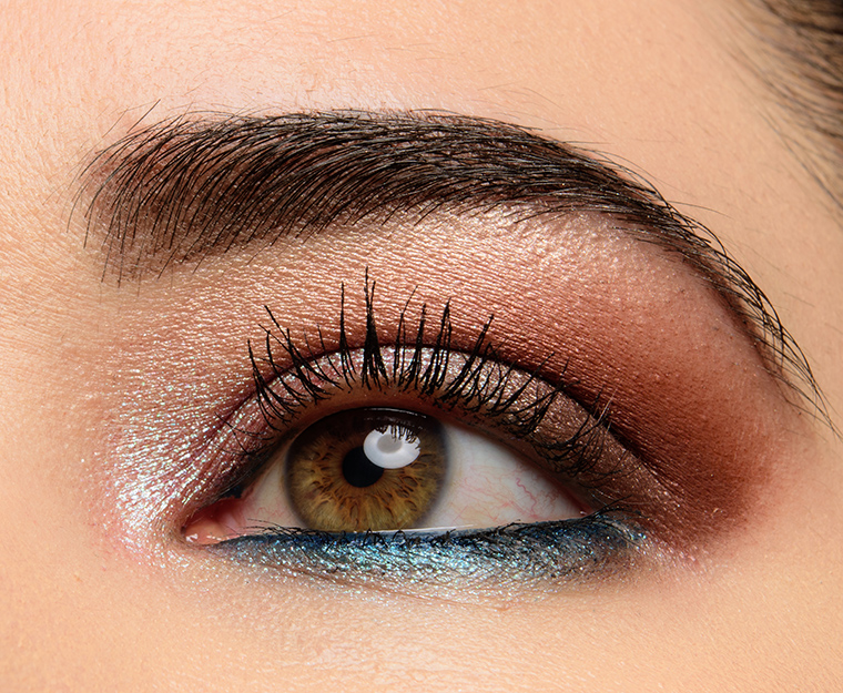A Smoky, Plum & Teal Look | Look Details