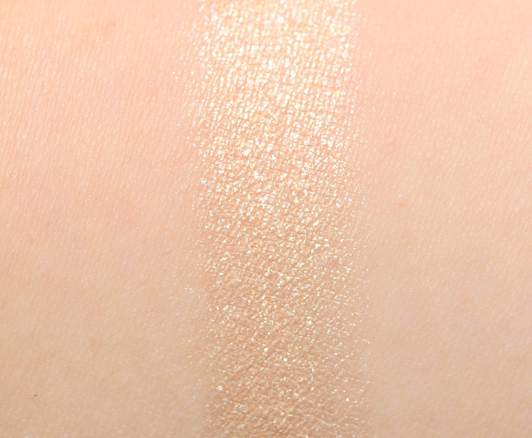 <p class="text-center">Viseart Alexandre Trois Eyeshadow</p>