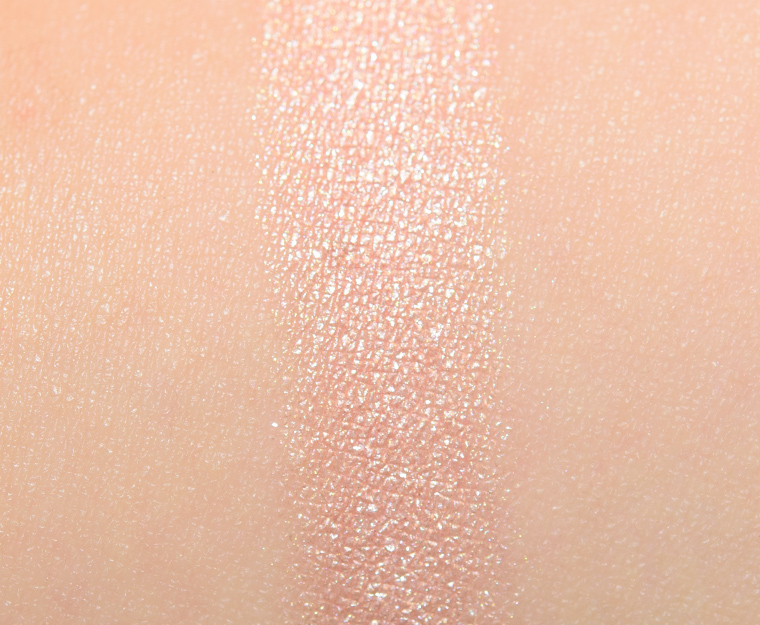 <p class="text-center">Viseart Rendezvous Eyeshadow</p>