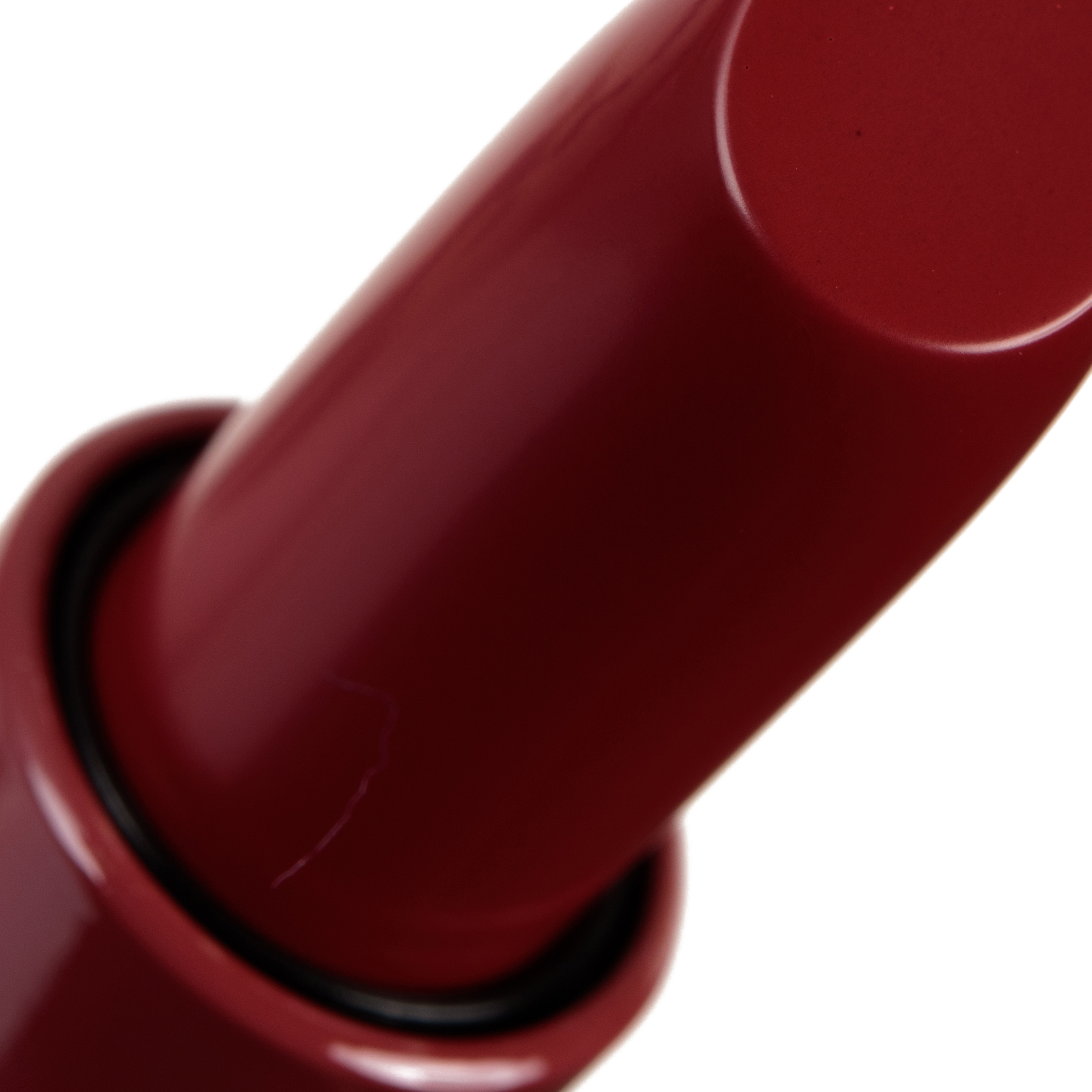 Fibers in Lipsticks - Bobbi Brown Cranberry