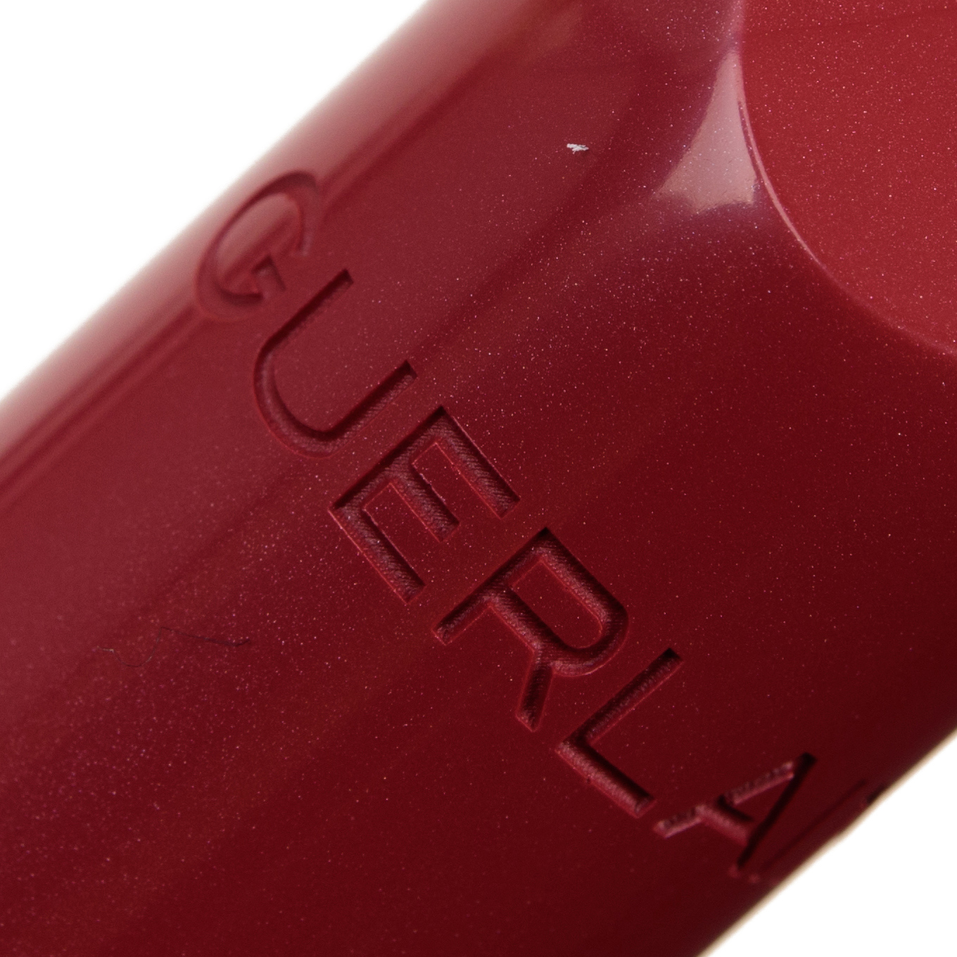 Fibers in Lipsticks - Guerlain #03