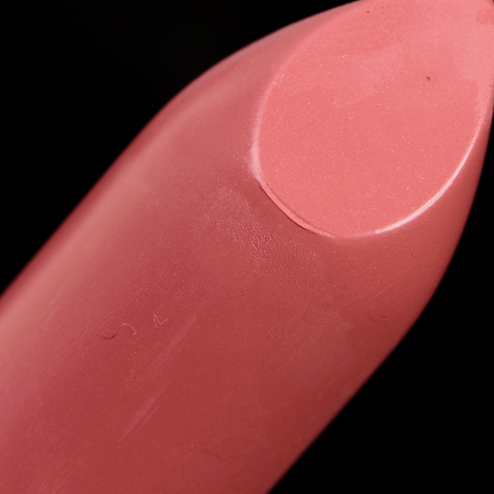 Lint on Lipsticks - MAC Sweet MamaStarrr