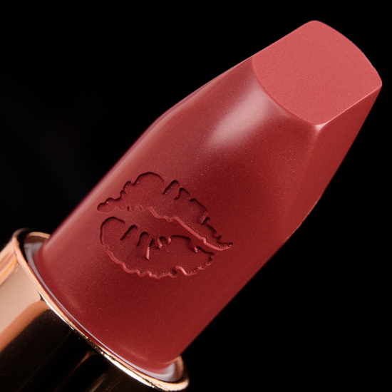 Charlotte Tilbury Kissing Lipstick Glowing Jen