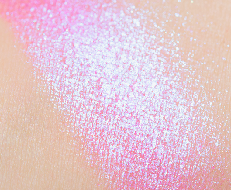 Huda Beauty Neon Pink #5 Pressed Pigment
