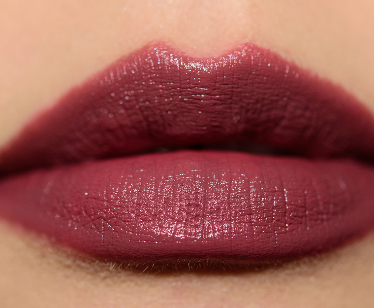 <p class="text-center">Jaclyn Cosmetics Control Freak So Rich Lipstick</p>