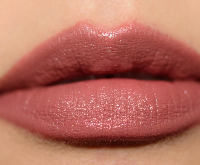 <p class="text-center">Jaclyn Cosmetics Fussy So Rich Lipstick</p>