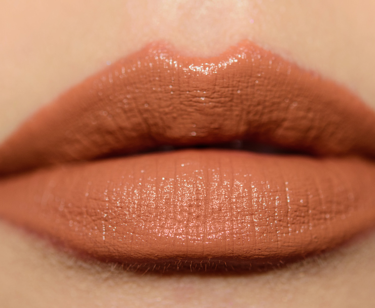 <p class="text-center">Jaclyn Cosmetics Gossip So Rich Lipstick</p>