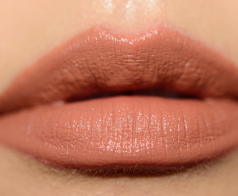<p class="text-center">Jaclyn Cosmetics Hustle So Rich Lipstick</p>