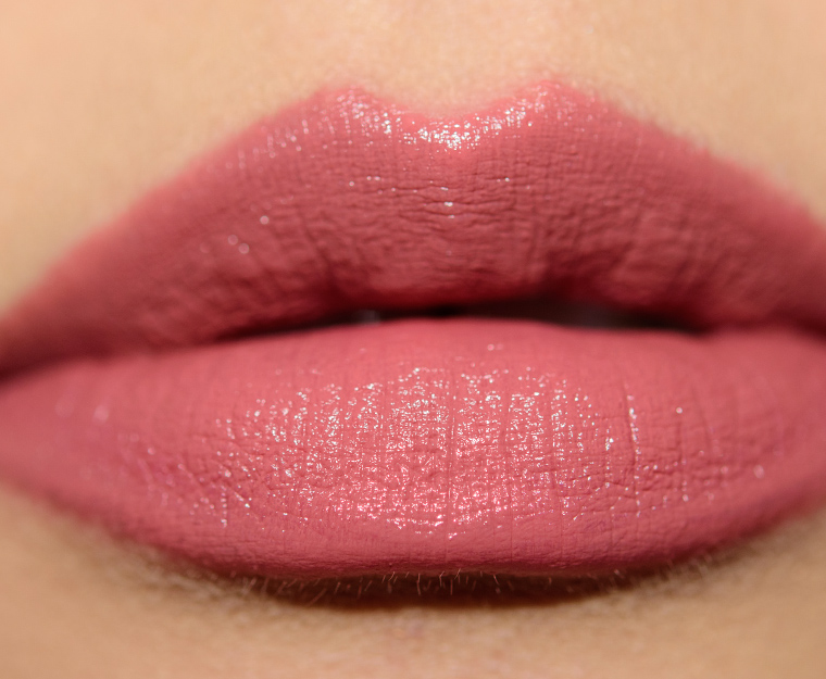 <p class="text-center">Jaclyn Cosmetics Perfectionist So Rich Lipstick</p>