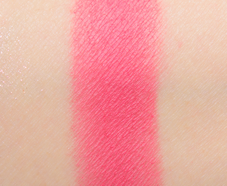 <p class="text-center">Kaja Ruby Skies Matte Eyeshadow</p>
