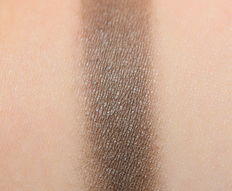<p class="text-center">MAC Brun Eyeshadow</p>