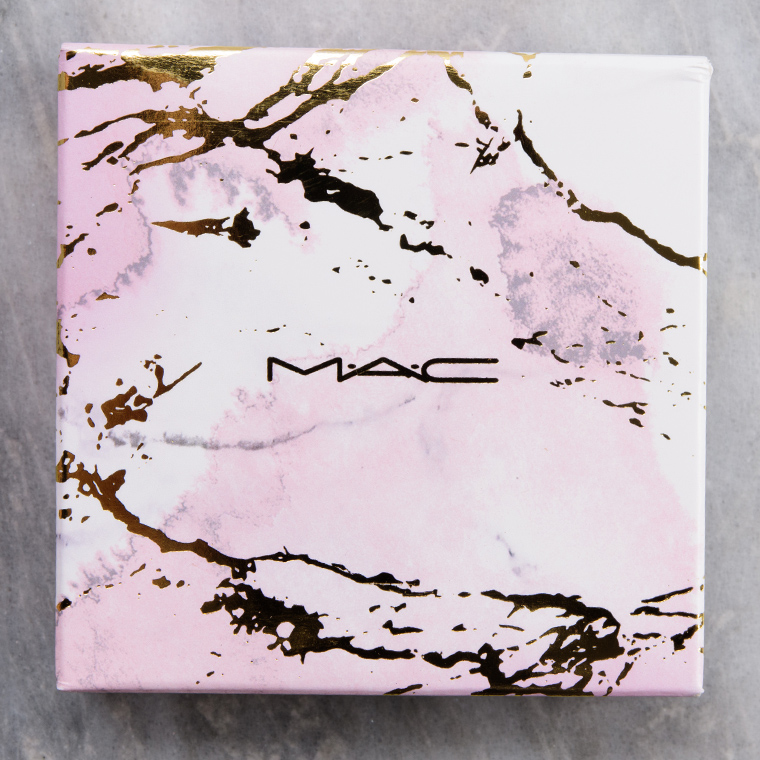 MAC Canyon Dreamin' Next to Nothing Bronzing Powder