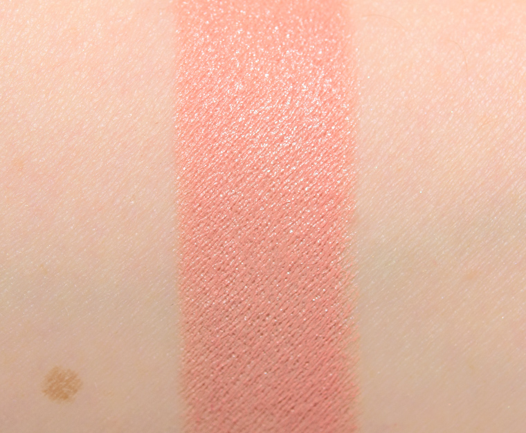 <p class="text-center">MAC Feelin' Sedimental Lipstick</p>