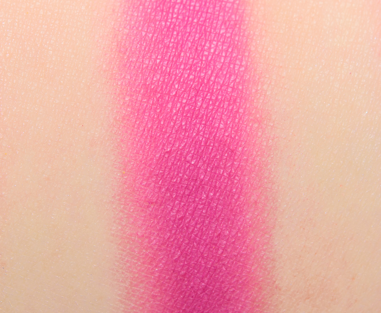<p class="text-center">Morphe LoveWins Pressed Pigment</p>