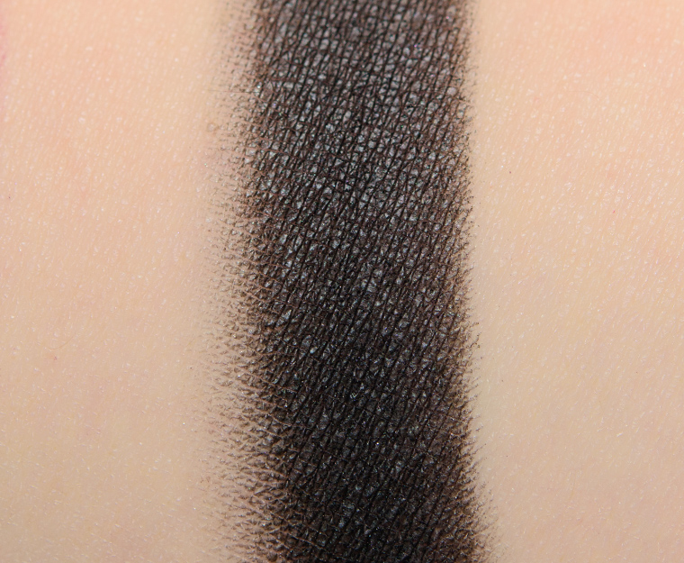 <p class="text-center">Ace Beaute Black Out Eyeshadow (Discontinued)</p>