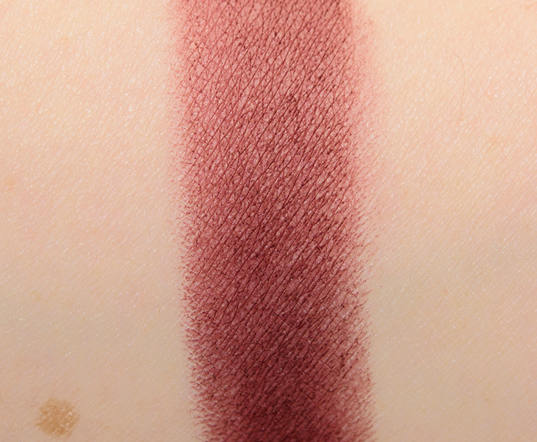 <p class="text-center">Ace Beaute Earth Eyeshadow (Discontinued)</p>