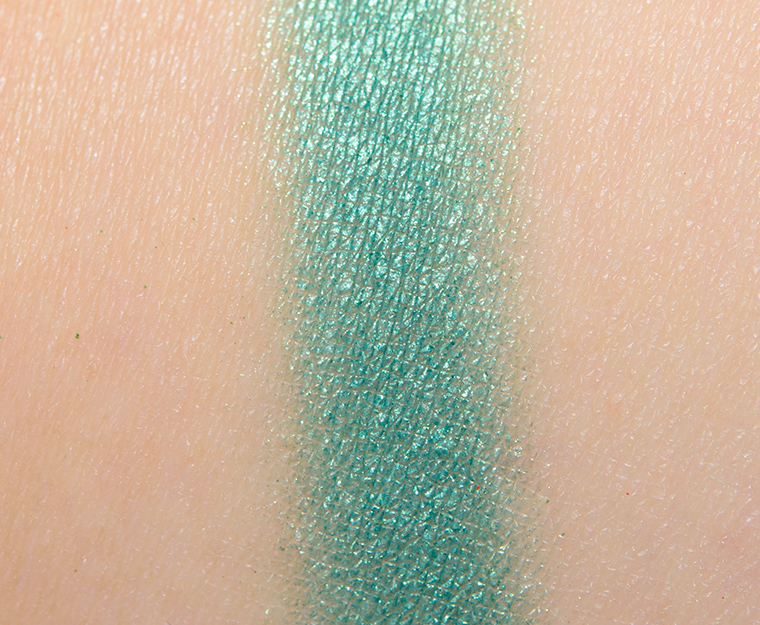 <p class="text-center">Ace Beaute Fruit Dove Eyeshadow (Discontinued)</p>