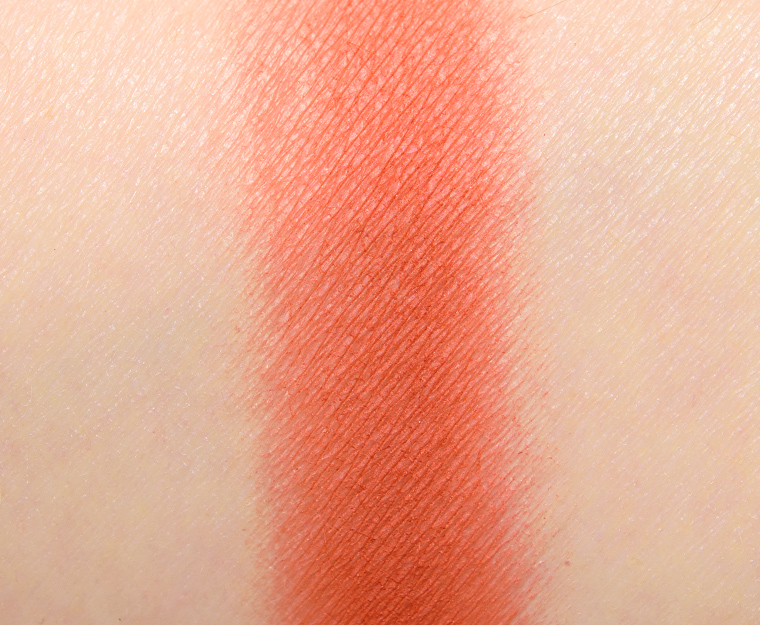 <p class="text-center">Ace Beaute Hazelnut Eyeshadow (Discontinued)</p>