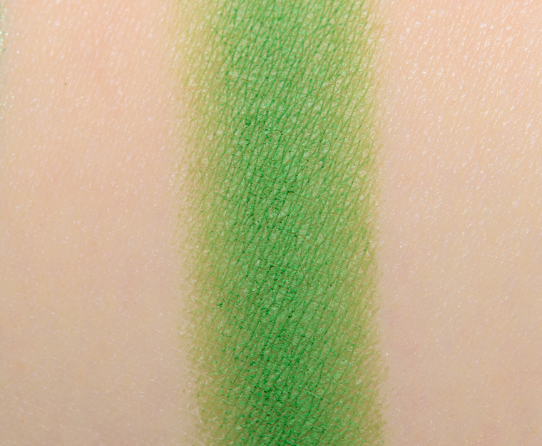 <p class="text-center">Ace Beaute Kiwi Eyeshadow (Discontinued)</p>