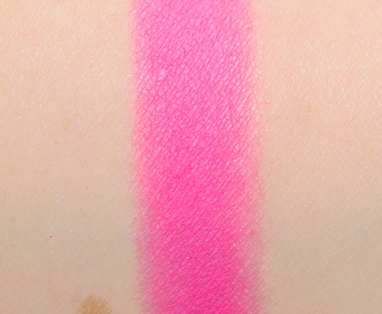 <p class="text-center">Ace Beaute Love Eyeshadow (Discontinued)</p>