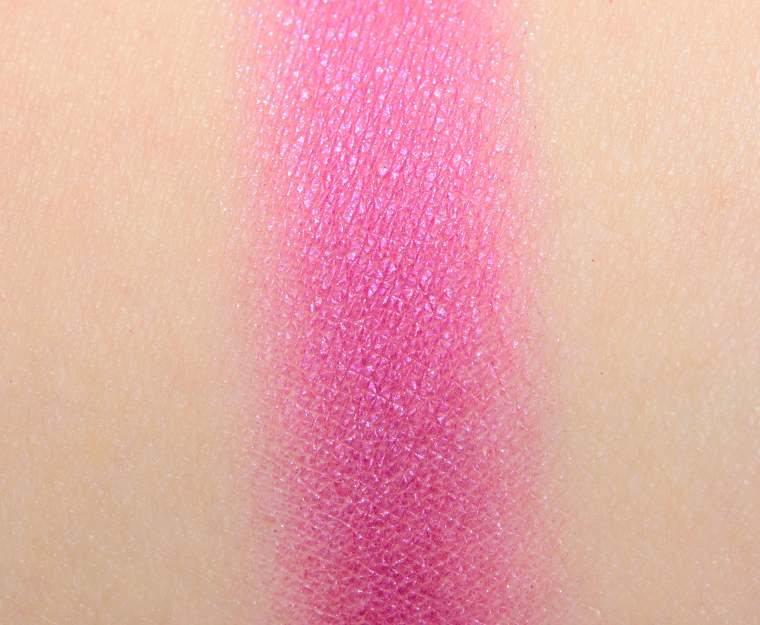 <p class="text-center">Ace Beaute Peacock Eyeshadow (Discontinued)</p>