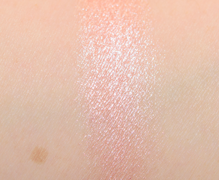 <p class="text-center">Ace Beaute Peony Eyeshadow (Discontinued)</p>