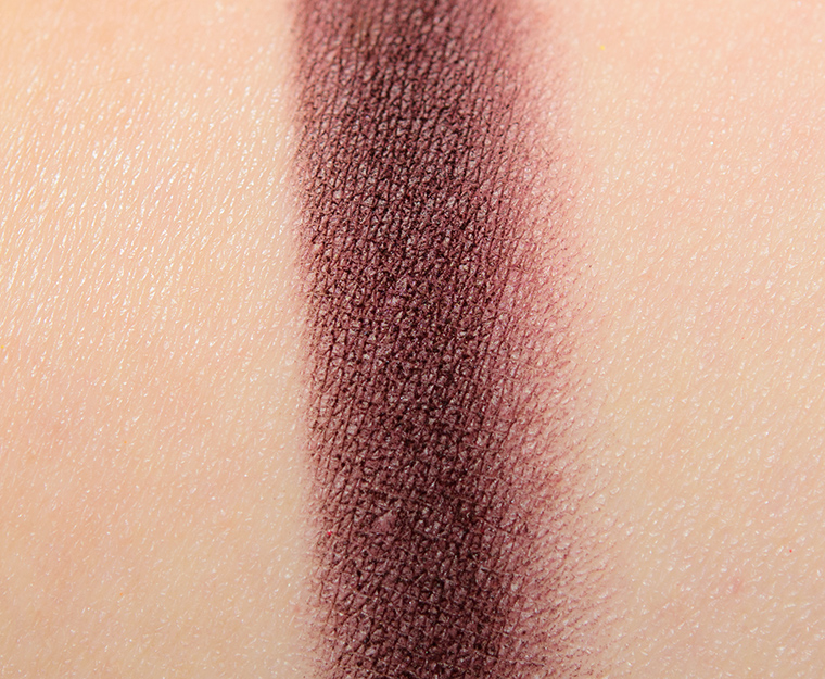 <p class="text-center">Ace Beaute Seduction Eyeshadow (Discontinued)</p>