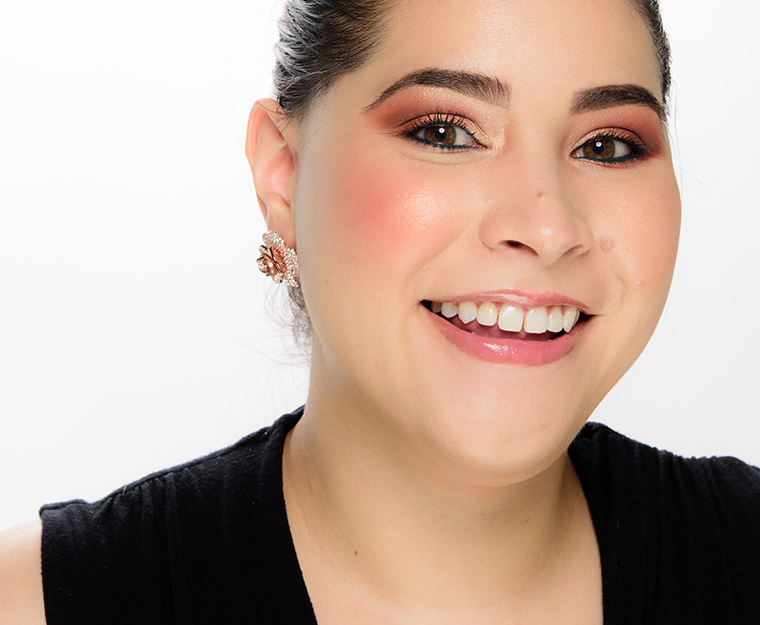 NARS Bounty Powder Blush