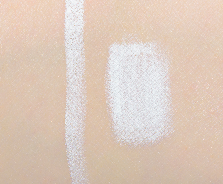 <p class="text-center">NARS Santa Monica Blvd High-Pigment Longwear Eyeliner</p>