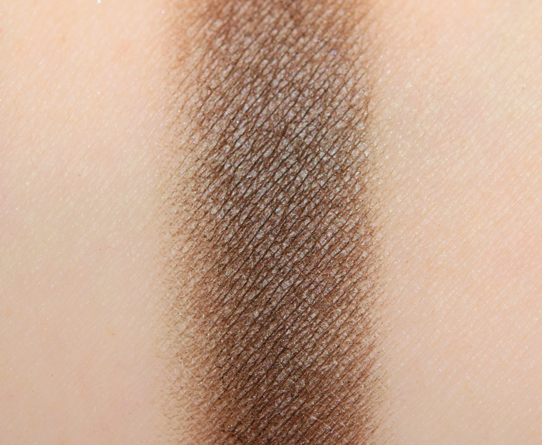 <p class="text-center">Stilazzi Dark Horse Eyeshadow</p>