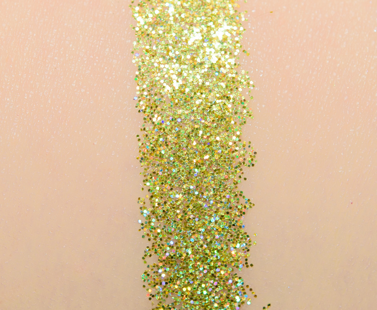 <p class="text-center">ColourPop Fyre Pressed Glitter</p>