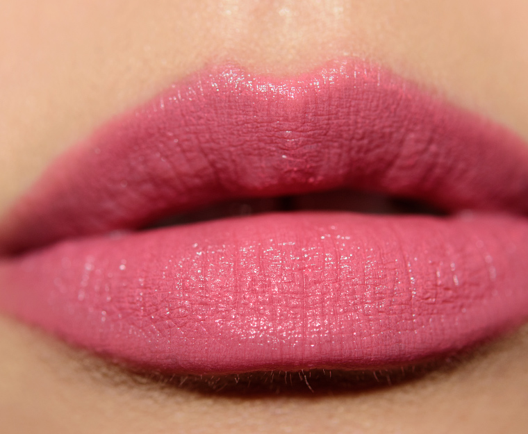 <p class="text-center">MAC Daddy's Girl Love Me Lipstick</p>