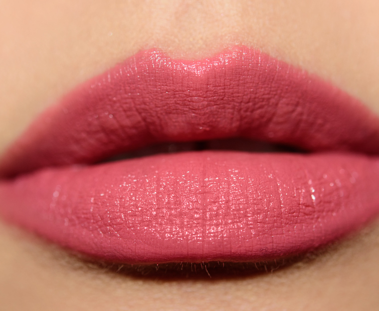 <p class="text-center">MAC Under the Covers Love Me Lipstick</p>