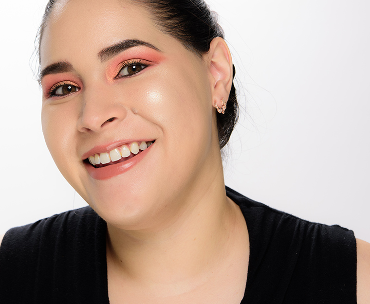 OFRA MarchBeautyWord Highlighter