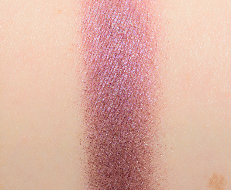 <p class="text-center">ColourPop Alexandrite Pressed Powder Shadow</p>