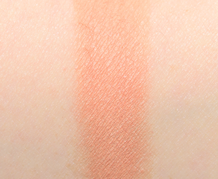 <p class="text-center">ColourPop Royal Jewels Pressed Powder Shadow</p>