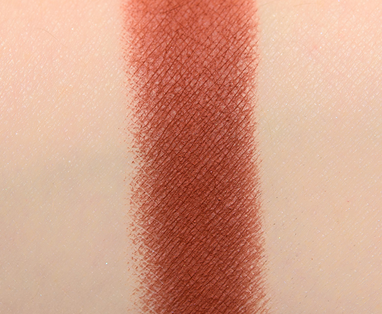 <p class="text-center">Dominique Cosmetics Storm Dust Eyeshadow</p>