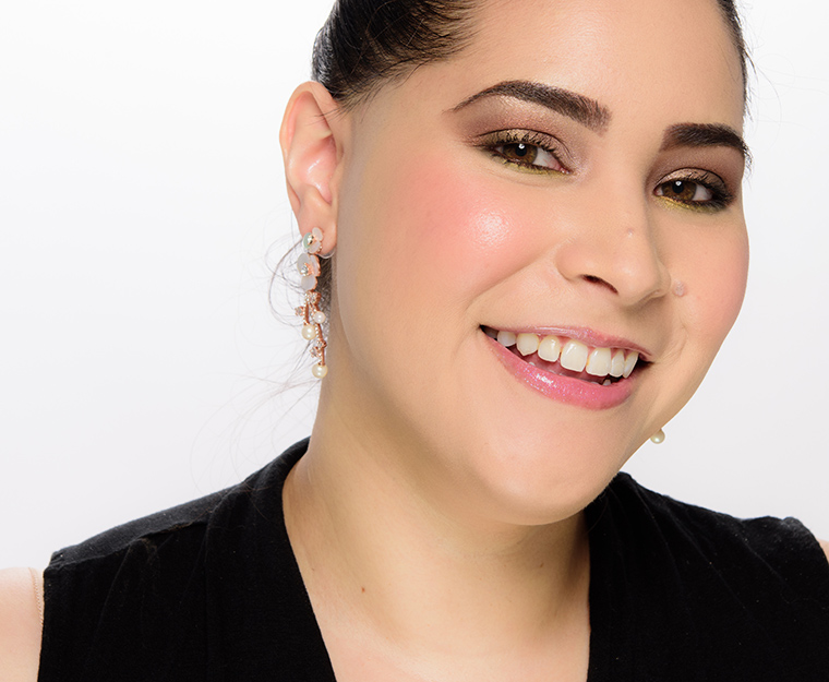 How to Apply Liquid Blush