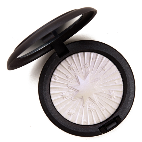 MAC Cold Comfort Extra Dimension Skinfinish