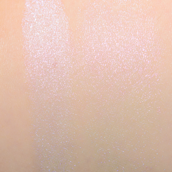 MAC Cold Comfort Extra Dimension Skinfinish