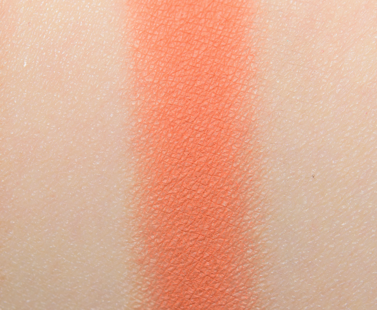 <p class="text-center">Too Faced In a Pinch Eyeshadow</p>